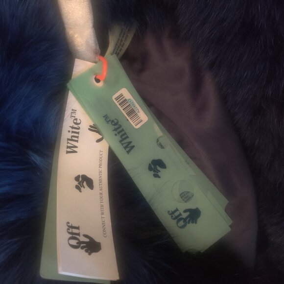 OFF-WHITE  Fox Fur Coat IT40 US4 UK8 S  new $2790.00 oversized - Picture 2 of 3